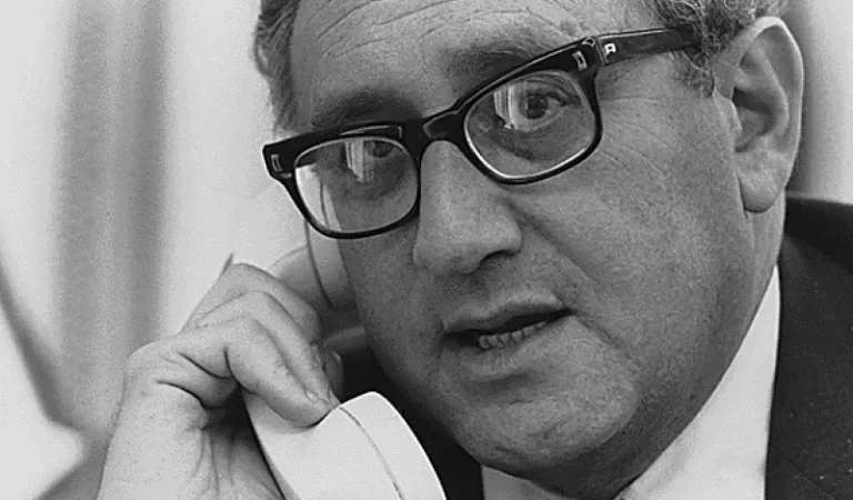 Henry Kissinger, necrologul declasificat